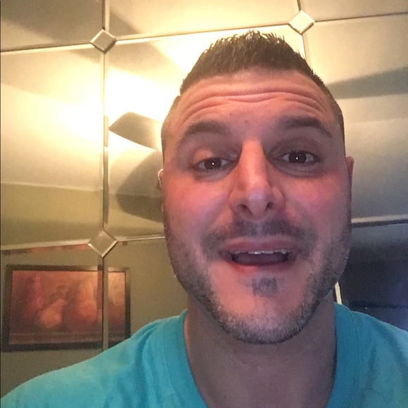 Meet your Posher, Paul - Picture 2 of 2